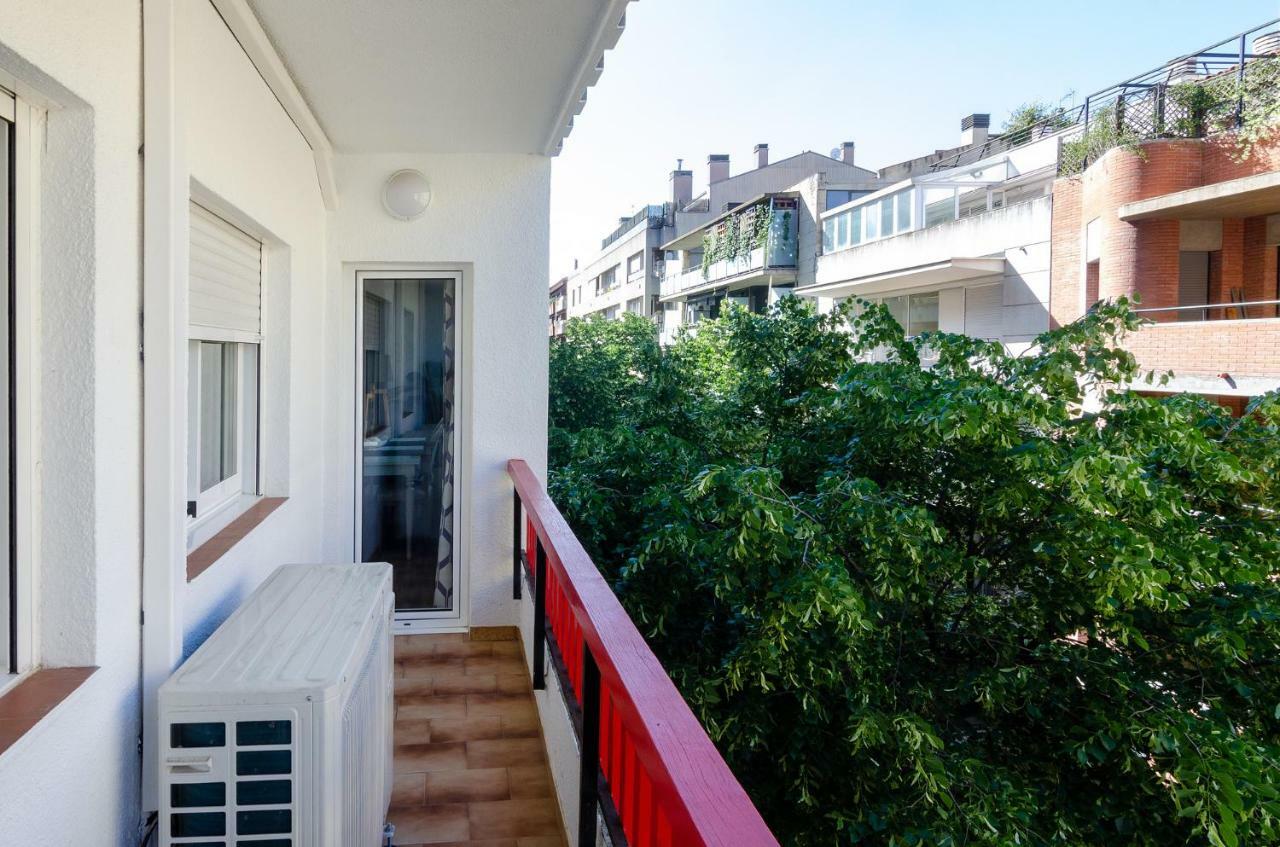 Apartment Ronda Sant Antoni ชีโรนา ภายนอก รูปภาพ