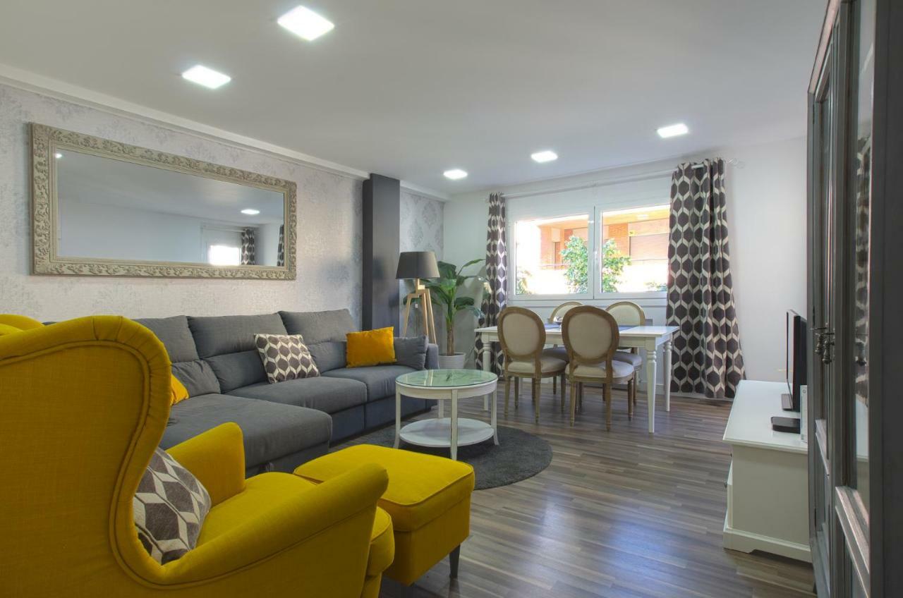 Apartment Ronda Sant Antoni ชีโรนา ภายนอก รูปภาพ